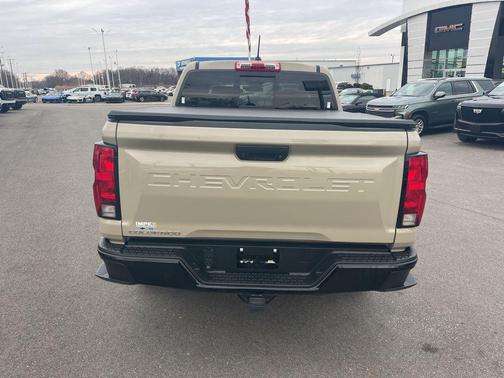 2024 Chevrolet Colorado WT