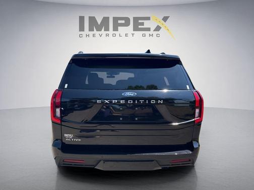 Agate Black Metallic 2025 Ford Expedition Active