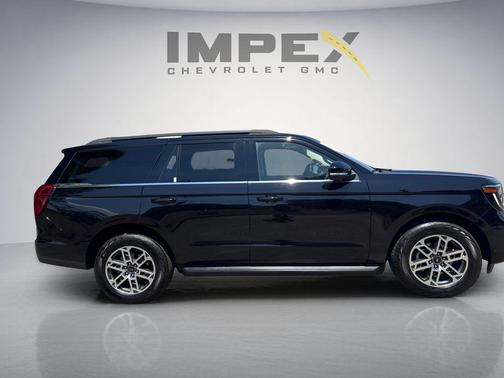 Agate Black Metallic 2025 Ford Expedition Active