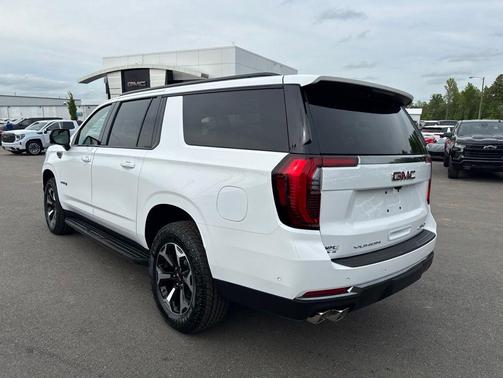 Summit White 2026 GMC Yukon XL 4WD AT4