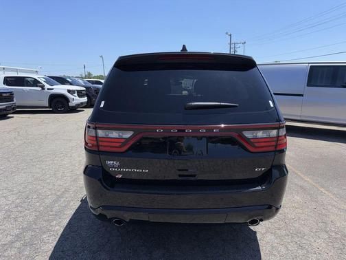 DB Black Clearcoat 2026 Dodge Durango GT