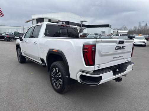 2024 GMC Sierra 3500 Denali
