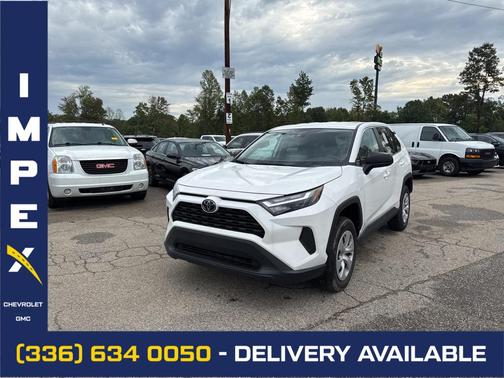 2024 Toyota RAV4 LE