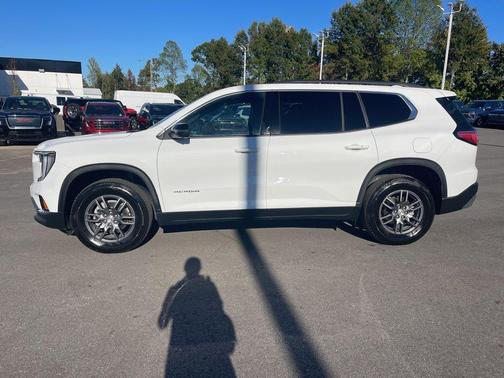 2025 GMC Acadia FWD Elevation