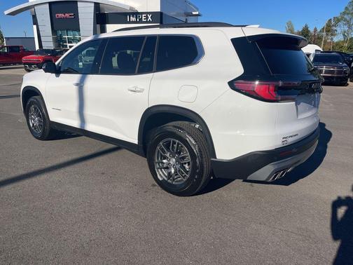 2025 GMC Acadia FWD Elevation