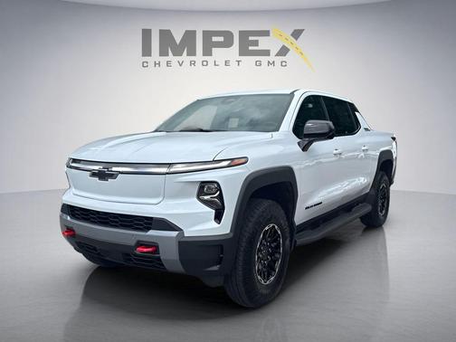 Polar White Tricoat 2026 Chevrolet Silverado EV Trail Boss - Extended Range 4WD