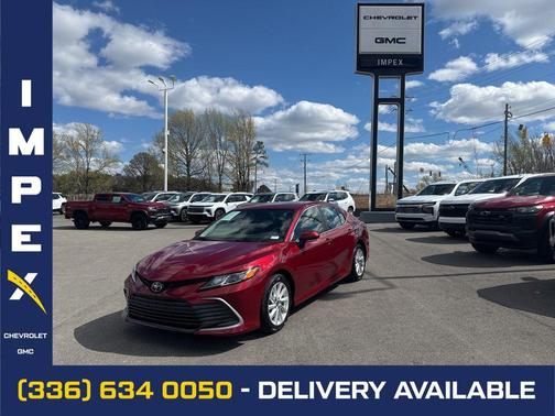 2022 Toyota Camry LE