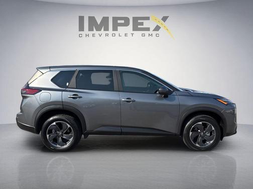 Gun Metallic 2025 Nissan Rogue SV