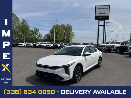 Snow White Pearl 2025 Kia K4 LXS