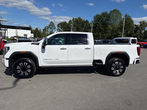 2024 GMC Sierra 2500 Denali