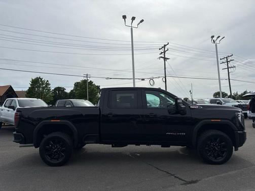 Onyx Black 2026 GMC Sierra 2500 AT4