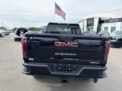 Onyx Black 2026 GMC Sierra 2500 AT4