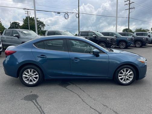 2017 Mazda Mazda3 Sport