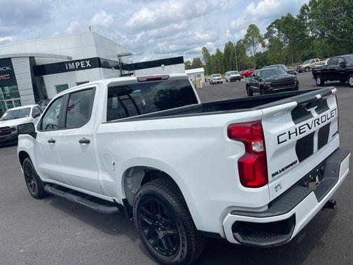 2022 Chevrolet Silverado 1500 Limited Custom