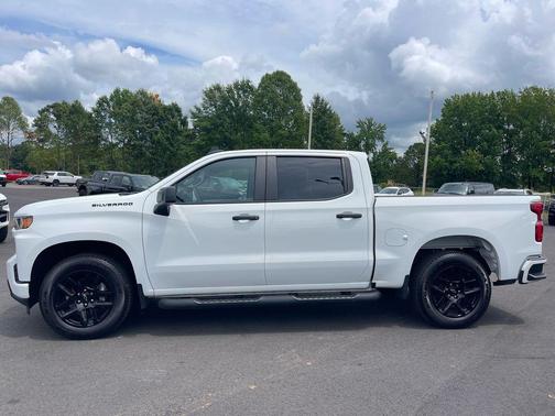2022 Chevrolet Silverado 1500 Limited Custom