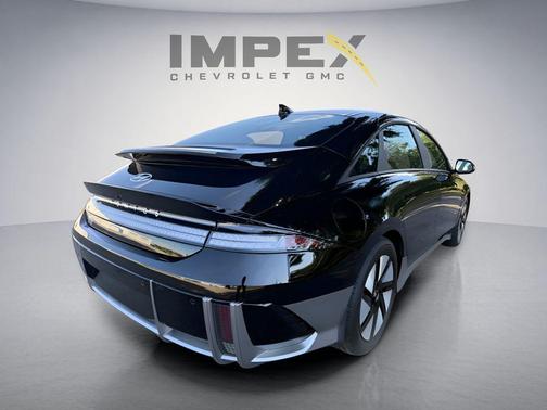 Onyx Black 2024 Hyundai IONIQ 6 SE