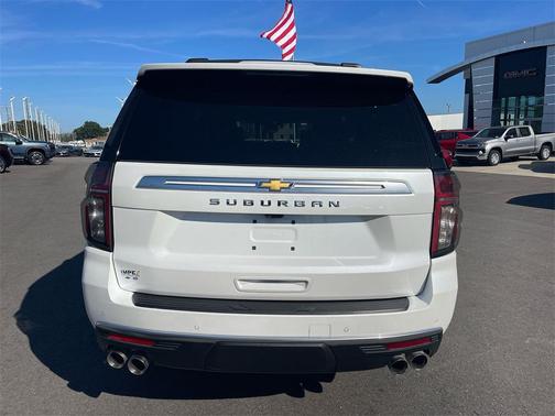 2024 Chevrolet Suburban 4WD High Country