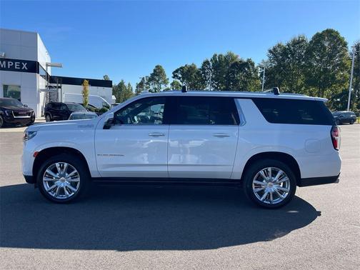 2024 Chevrolet Suburban 4WD High Country