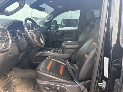2023 GMC Sierra 2500 AT4