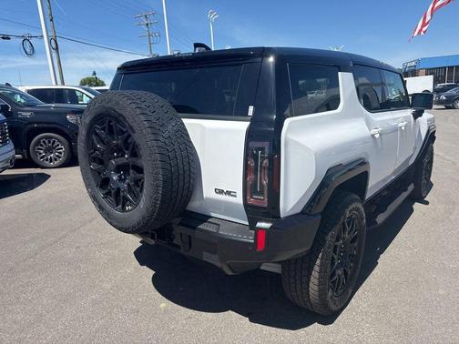 Interstellar White 2025 GMC HUMMER EV SUV 2X