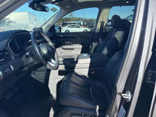 2024 Honda Pilot Touring 8-Passenger