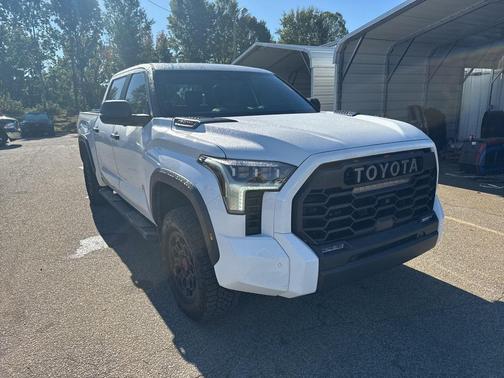 2024 Toyota Tundra Hybrid TRD Pro