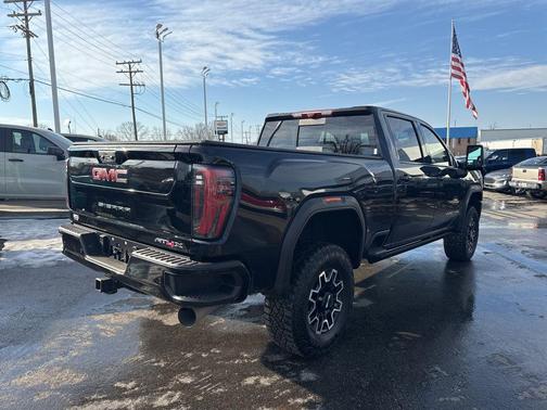 2024 GMC Sierra 2500 AT4X