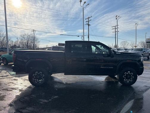 2024 GMC Sierra 2500 AT4X
