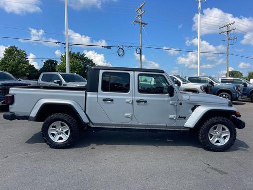 2023 Jeep Gladiator Sport S