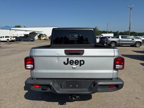 2023 Jeep Gladiator Sport S