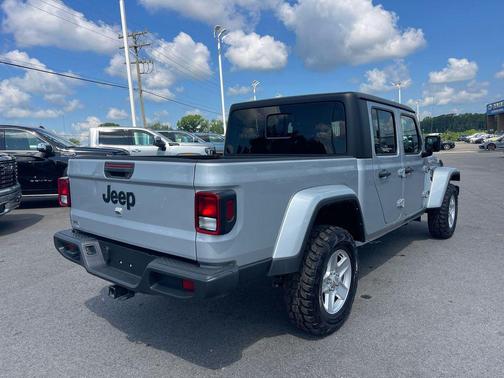 2023 Jeep Gladiator Sport S