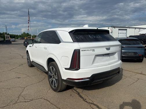 Summit White 2025 Cadillac Escalade IQ Luxury 1