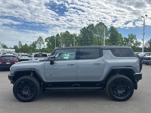 Meteorite Metallic (Grey) 2024 GMC HUMMER EV SUV 2X
