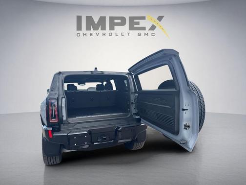 Meteorite Metallic (Grey) 2024 GMC HUMMER EV SUV 2X