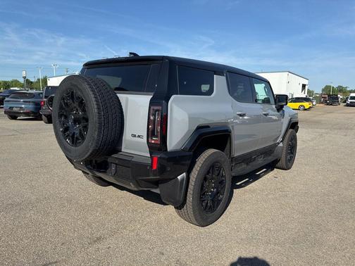 Meteorite Metallic (Grey) 2024 GMC HUMMER EV SUV 2X