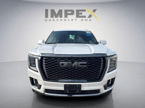 White Frost Tricoat 2024 GMC Yukon XL Denali Ultimate