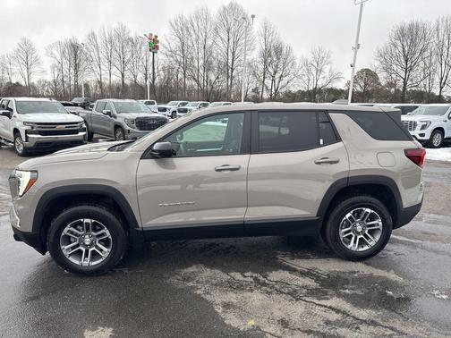 2025 GMC Terrain AWD Elevation