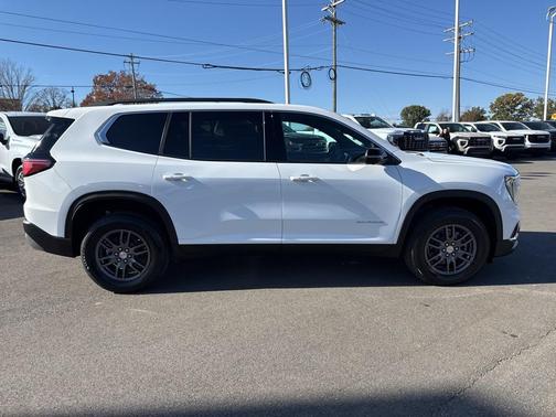 2026 GMC Acadia Elevation FWD