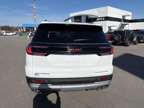 2026 GMC Acadia Elevation FWD