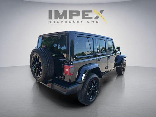 Black Clearcoat 2025 Jeep Wrangler 4xe Sahara