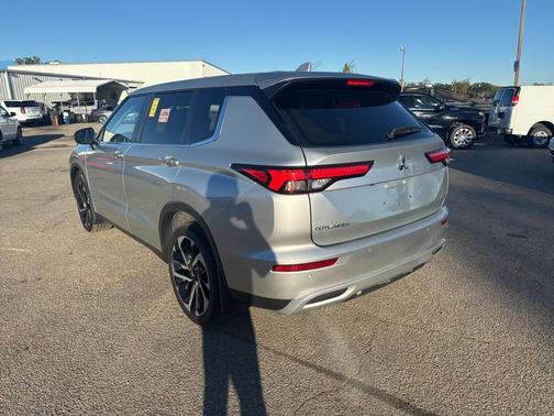 2024 Mitsubishi Outlander SE 2.5 2WD