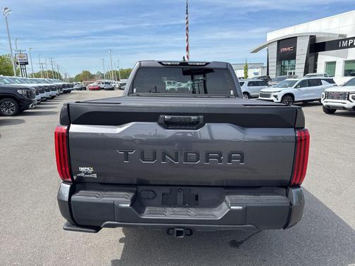 2025 Toyota Tundra SR