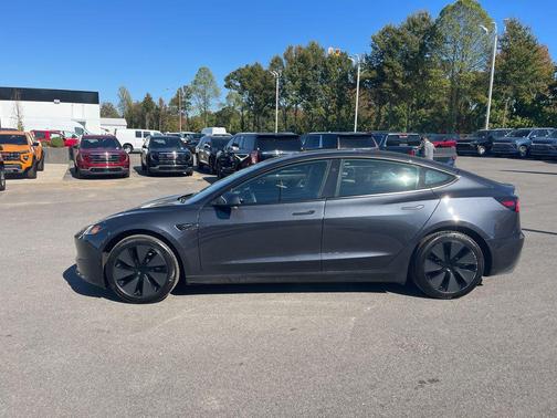 2025 Tesla Model 3 Long Range