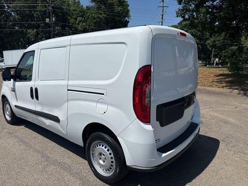 Bright White 2022 RAM ProMaster City Tradesman