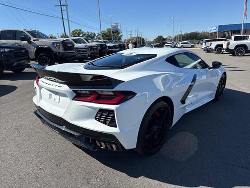 2024 Chevrolet Corvette Stingray w/2LT