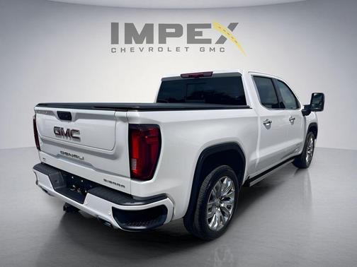 White 2024 GMC Sierra 1500 Denali