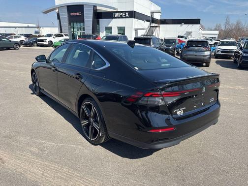 Crystal Black Pearl 2025 Honda Accord Hybrid Sport