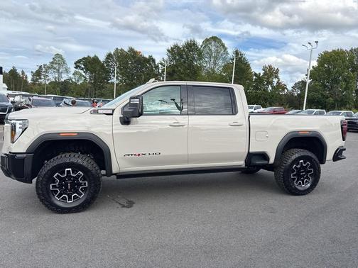 2026 GMC Sierra 2500 AT4