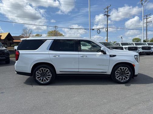 White 2023 GMC Yukon Denali Ultimate
