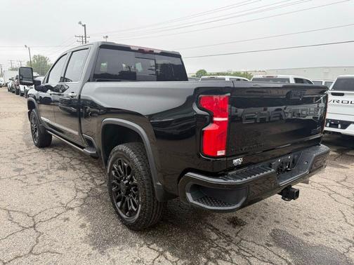 Black 2025 Chevrolet Silverado 2500 High Country